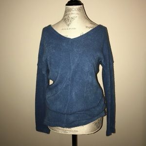 VICABO NAVY BLUE LONG SLEEVE SWEATER